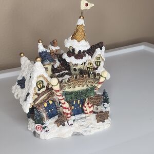 Boyds Bear Bearly Built Kringle Village Scratch-n-Patch No. Pole Hospital 19032